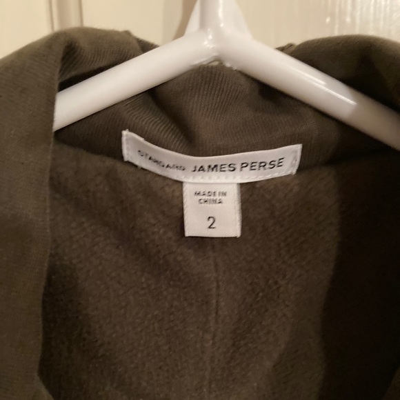 STANDARD James Perse cropped jacket in olive green - Picture 2 of 3